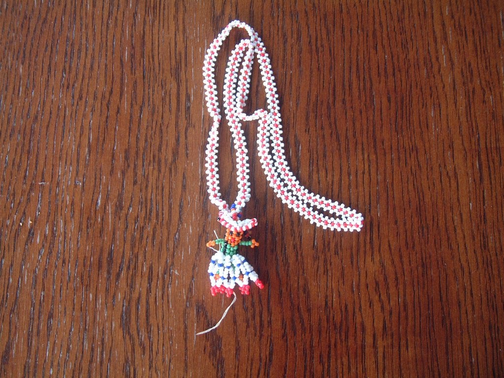 kleine kraaltjes ketting zuid amerika Peru?, Ophalen of Verzenden, Overige materialen