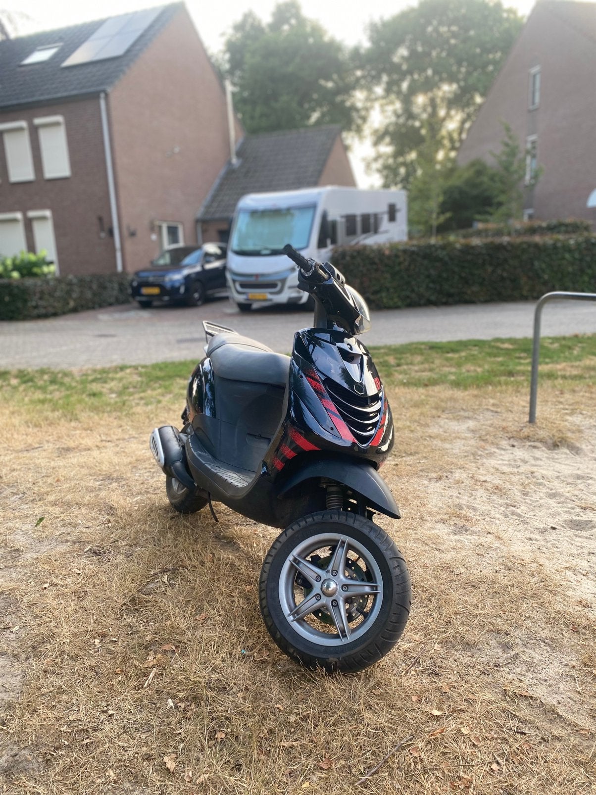 Zip 125 brom met papieren, Ophalen, Gebruikt, Maximaal 45 km/u, Zip