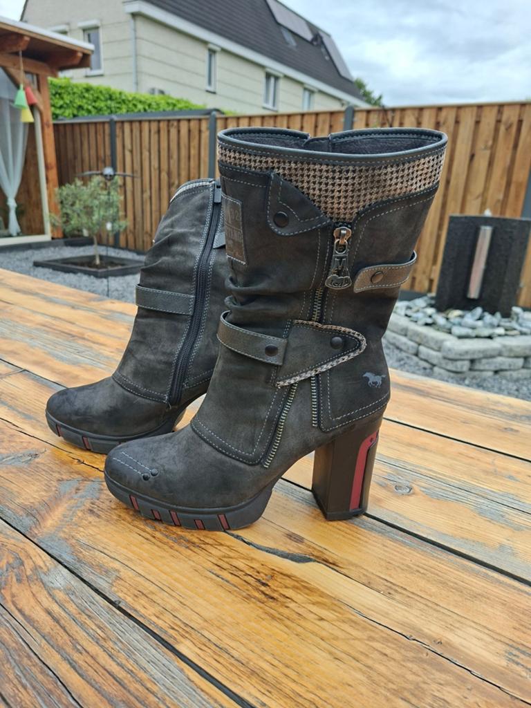 Mustang, Kleding | Dames, Schoenen, Ophalen, Lage of Enkellaarzen, Zo goed als nieuw, Mustang