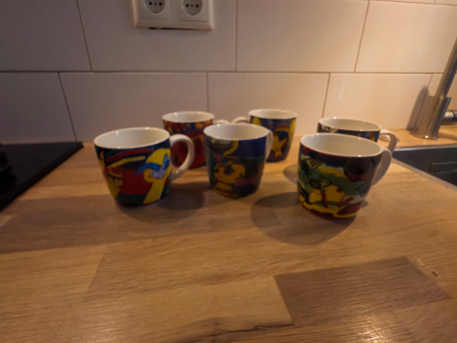 Set van 6 Corneille mokken, Overige merken, Keramiek, Zo goed als nieuw, Modern