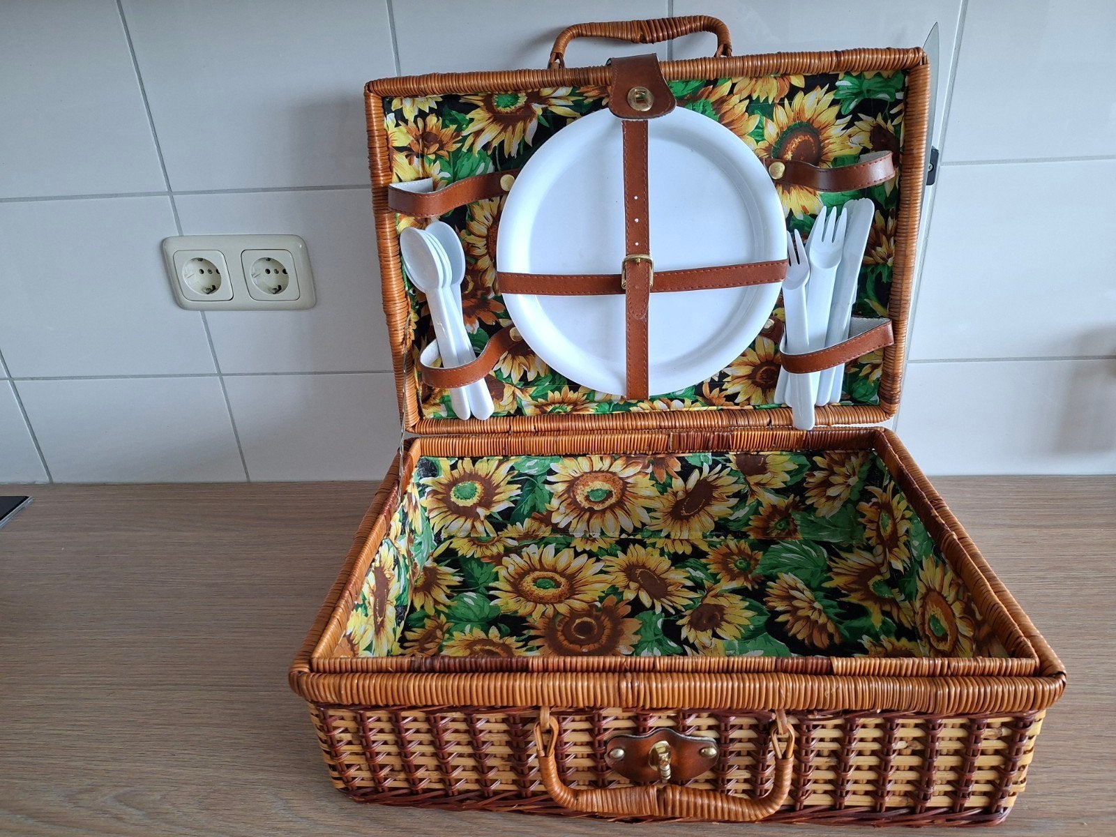 Picknickmand..., Ophalen of Verzenden