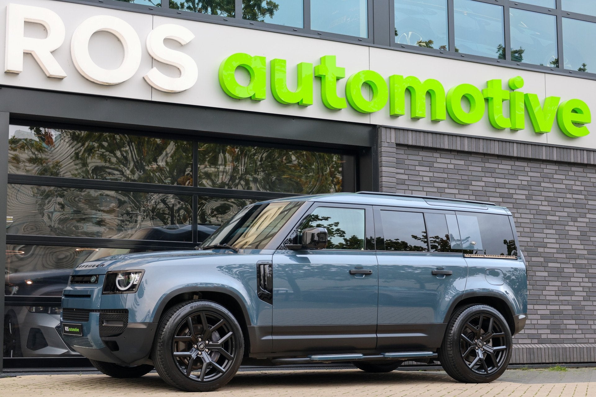 Land Rover Defender 110 2.0 P400e 110 X-Dynamic S | BTW | HE, Auto's, Automaat, 53 km, 404 pk, Gebruikt