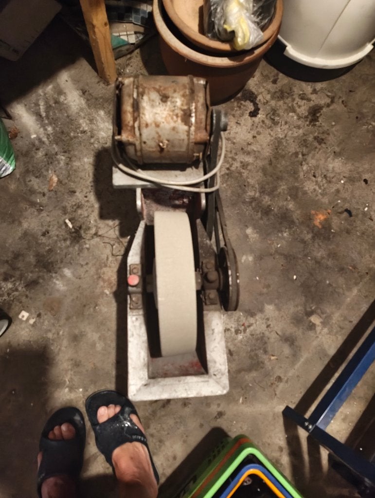 Slijpmachine, Ophalen, Gebruikt, Minder dan 700 watt, Werkbankslijpmachine