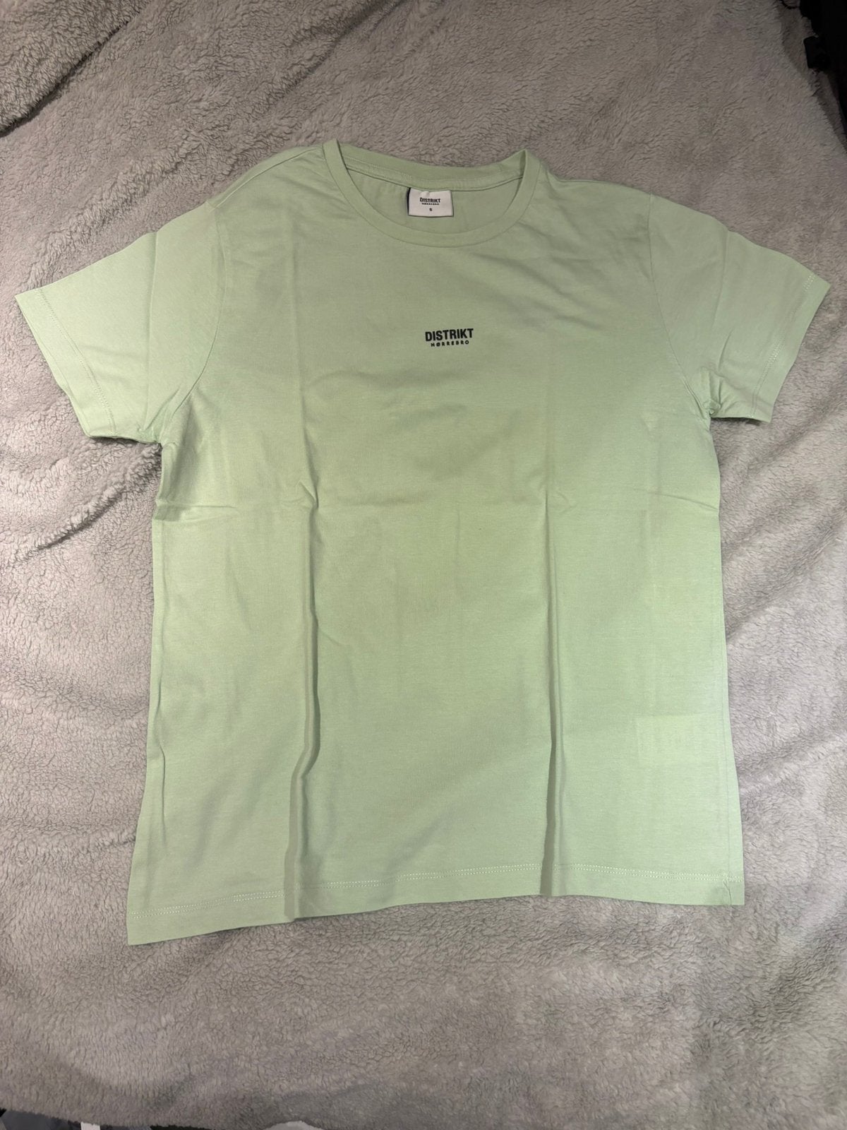 Distrikt shirt mintgroen, Verzenden, Zo goed als nieuw, Korte mouw, Maat 36 (S)