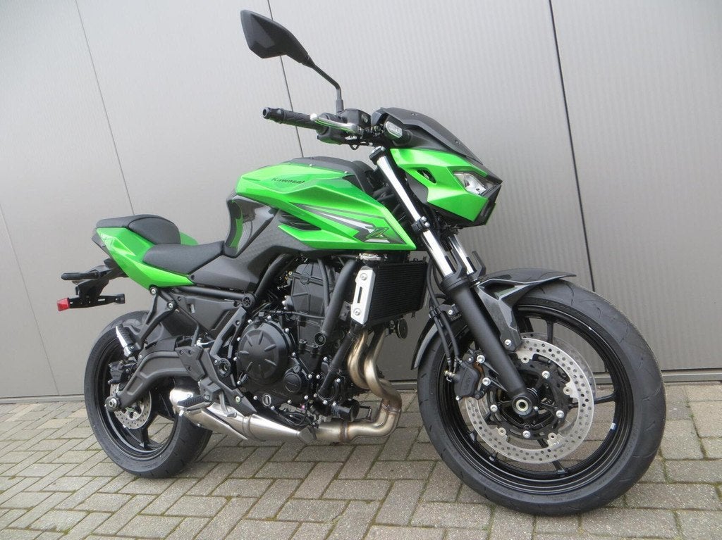 Kawasaki Z650, 649 cc, Bedrijf, Meer dan 35 kW, Toermotor