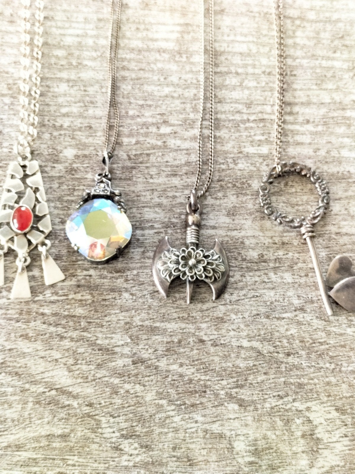 Prachtige antieke zilveren kettingen met hangers, Verzenden, Zilver, Ketting
