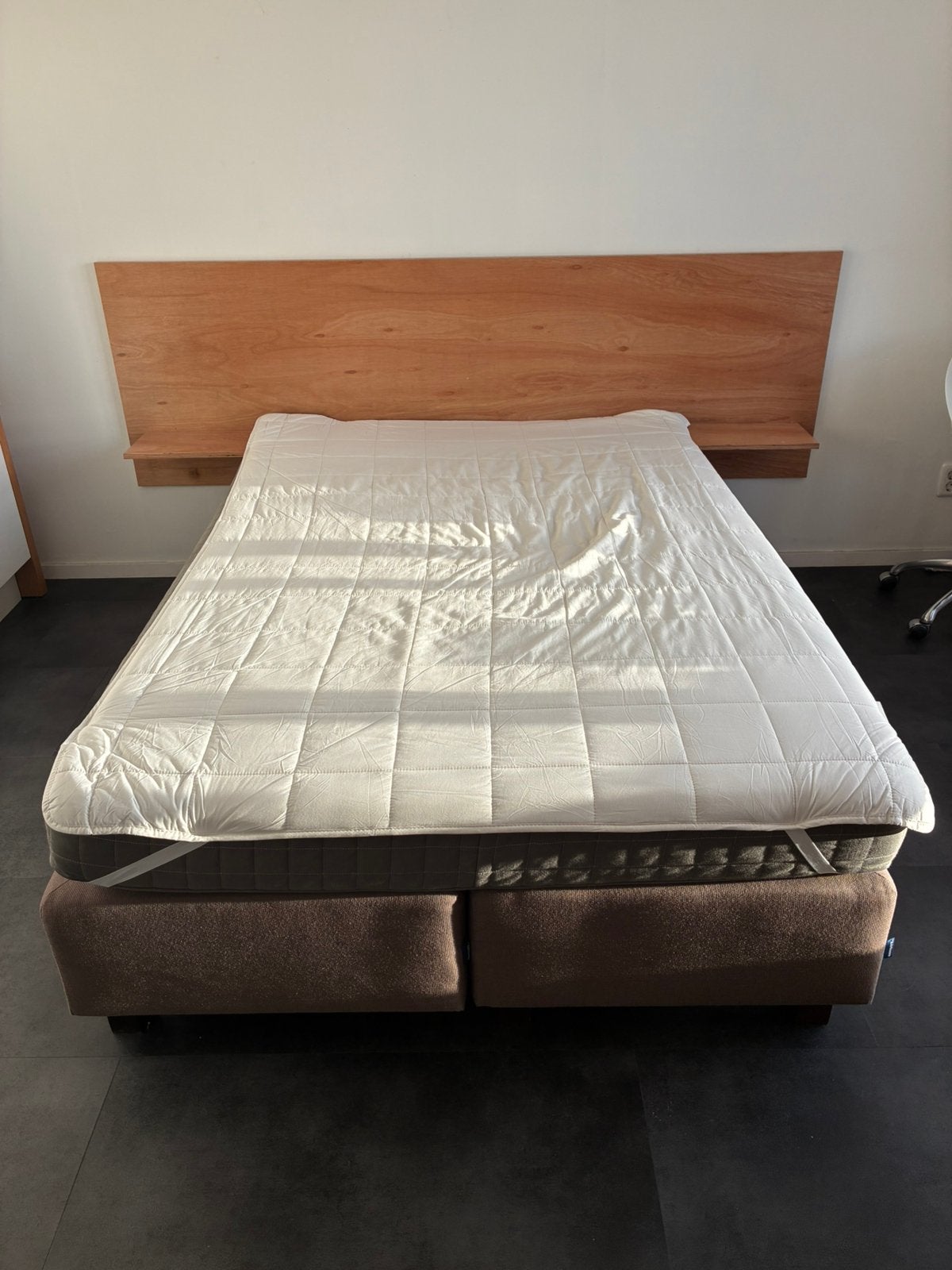 Boxspring & matras, Ophalen, Gebruikt, Twijfelaar, 140 cm