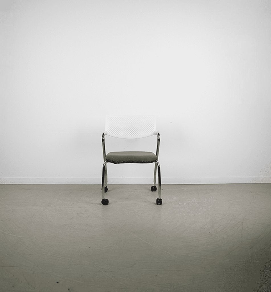 Vitra Visaroll Bureaustoel Grijs Stof/Wit Kunststof, Niet ingevuld, Zo goed als nieuw, Niet ingevuld, Niet ingevuld