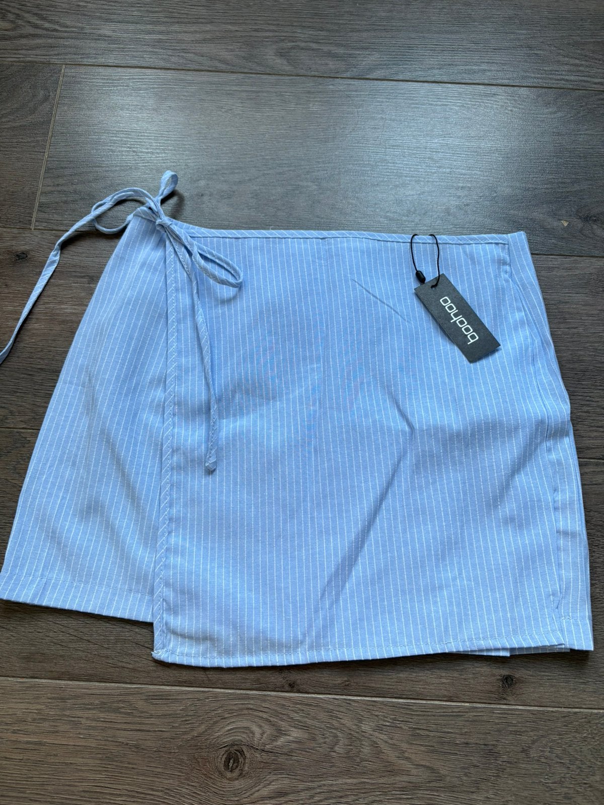 Boohoo mini Rokken size 40, Kleding | Dames, Rokken, Maat 38/40 (M), Zwart, Ophalen of Verzenden, Zo goed als nieuw