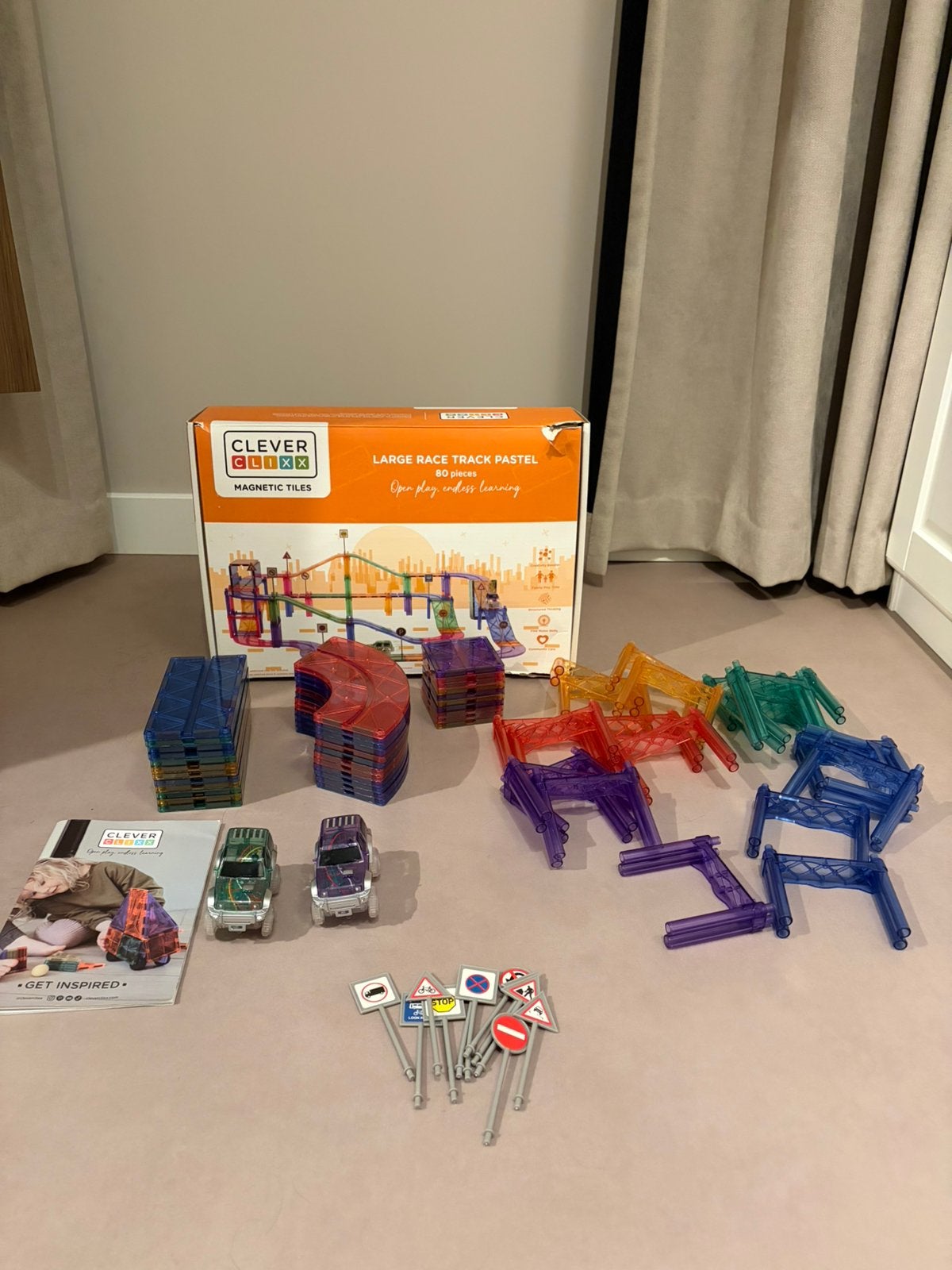 CLEVER CLIXX RACE BAAN +extra auto magnetic tiles race track, Ophalen of Verzenden, Zo goed als nieuw, Elektrisch, Overige merken