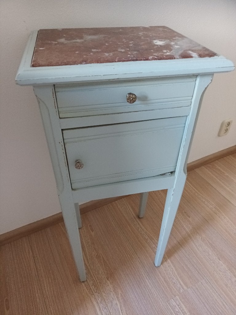Antiek nachtkastje, Huis en Inrichting, Ophalen, Gebruikt, Minder dan 45 cm, 70 cm of meer