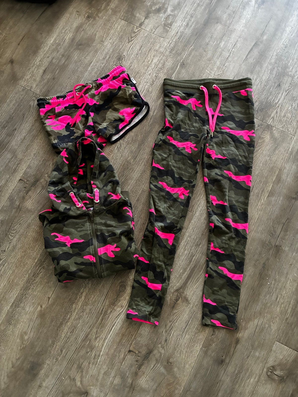 Coolcat set: korte broek, lange broek en vest met stoere pri, Ophalen of Verzenden, Zo goed als nieuw, Meisje