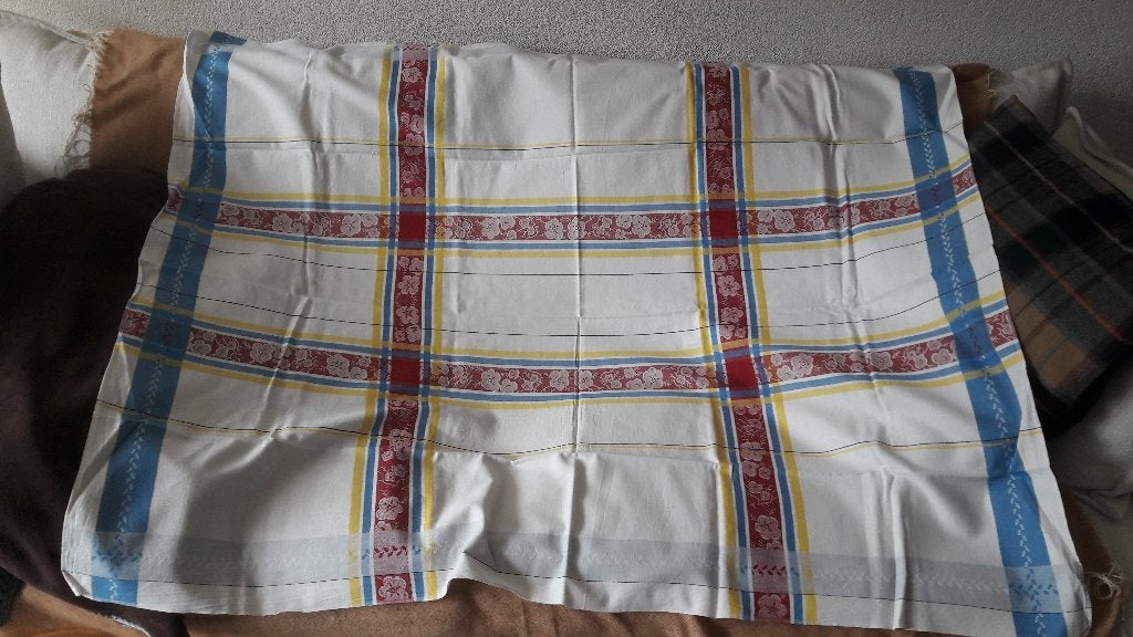 NIEUW GERUIT TAFELKLEED, Huis en Inrichting, Ophalen, Nieuw, Rechthoek