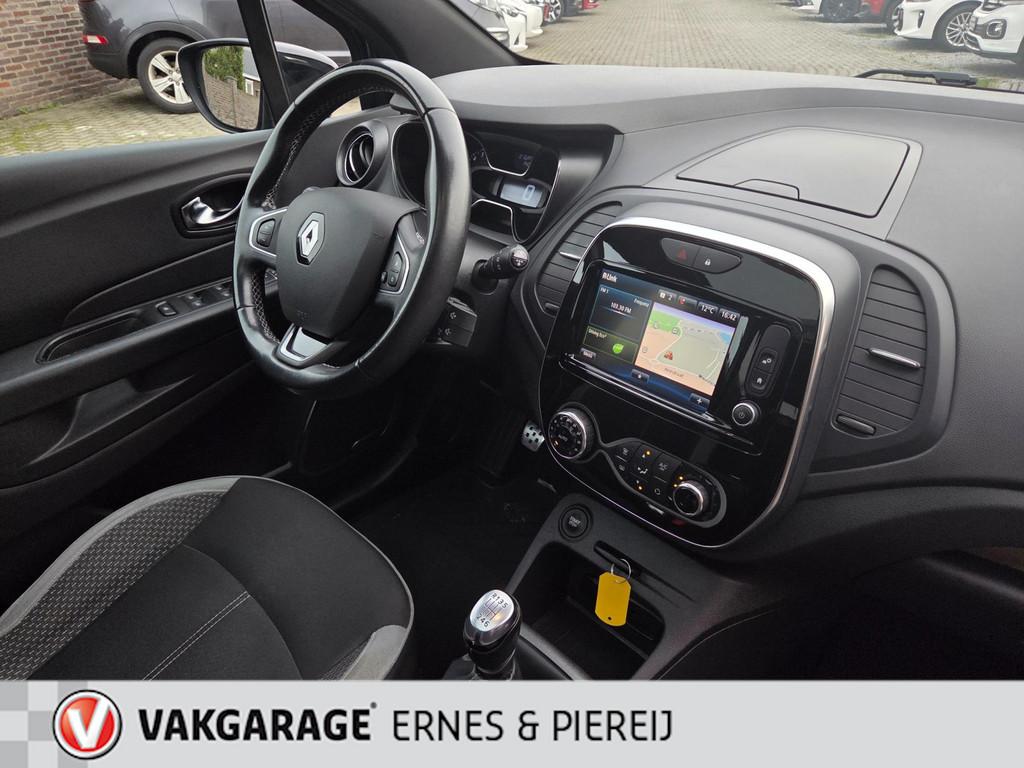 Renault Captur 1.3 TCe BOSE *Garantie mogelijk tot 26-06-202, Auto's, Voorwielaandrijving, Stof, Gebruikt, Zwart