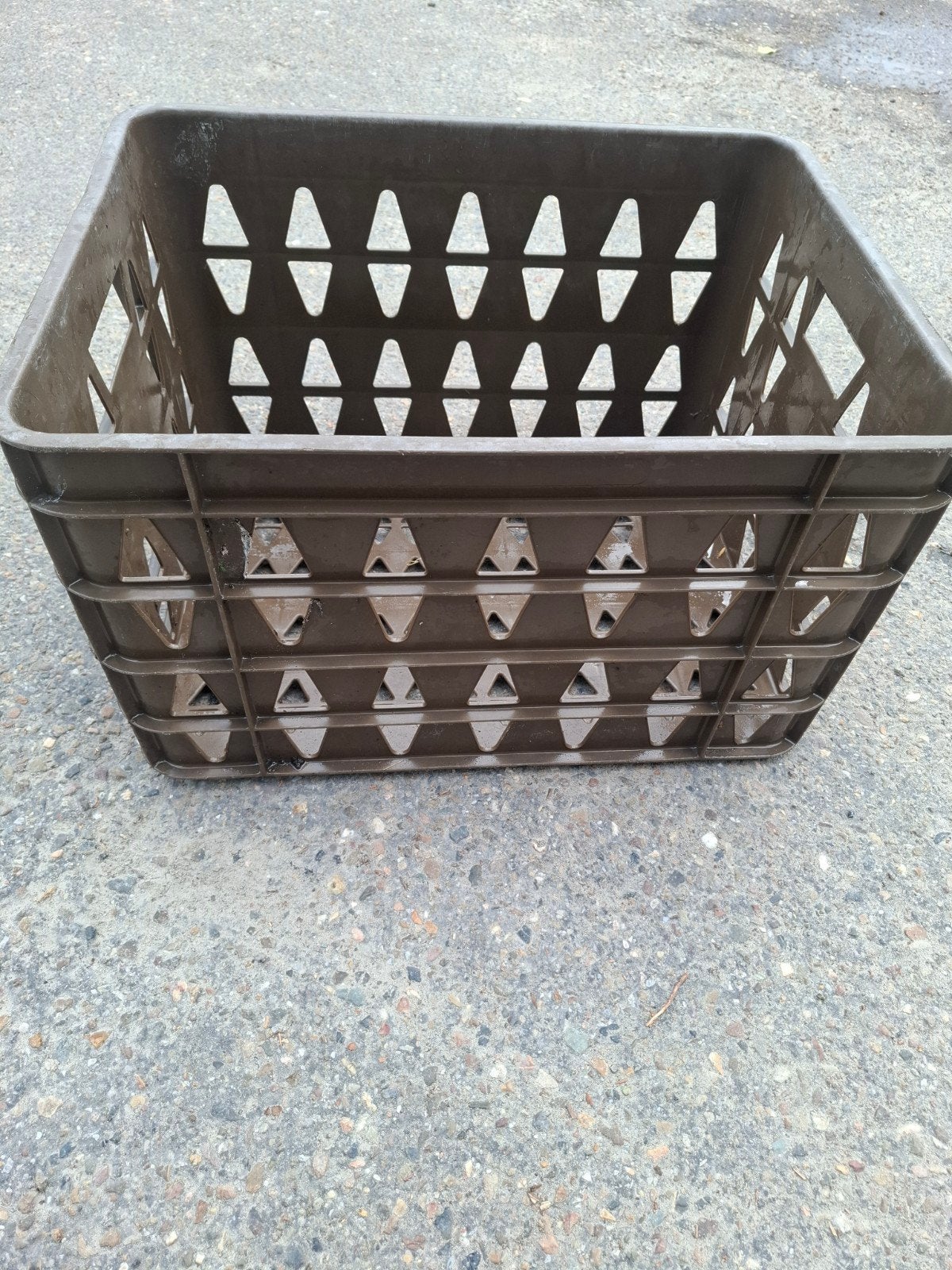 Stevige bruine krat voor opslag of transport, Gebruikt, 40 tot 60 cm, 50 tot 75 cm, Ophalen of Verzenden