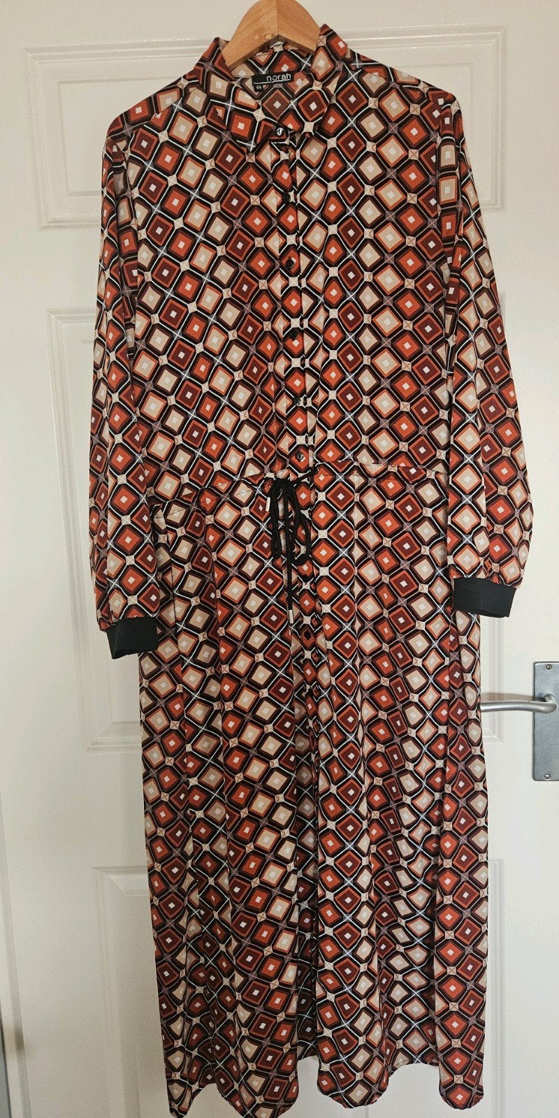 Retro print lange jurk Norah mt 44, Kleding | Dames, Maat 42/44 (L), Ophalen of Verzenden, Zo goed als nieuw, Norah