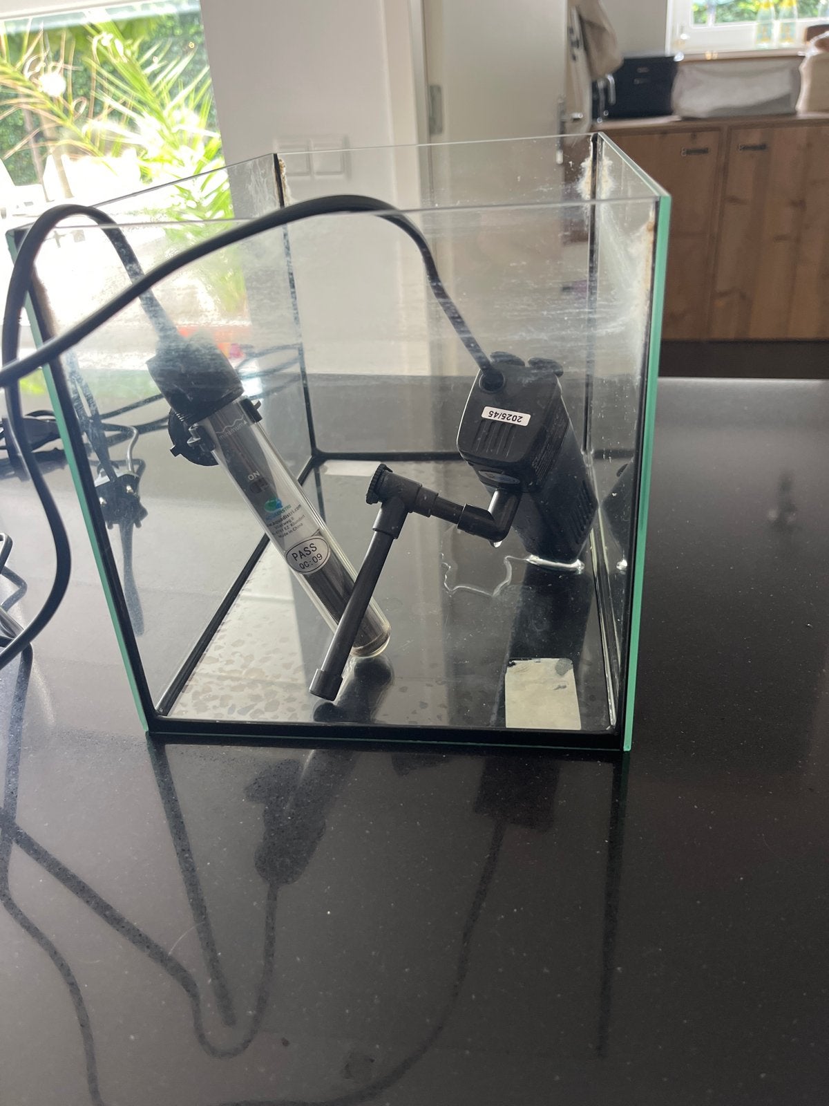 Aquarium 30x20x20cm met filter en verwarming, Dieren en Toebehoren, Vissen | Aquaria en Toebehoren, Ophalen, Leeg aquarium