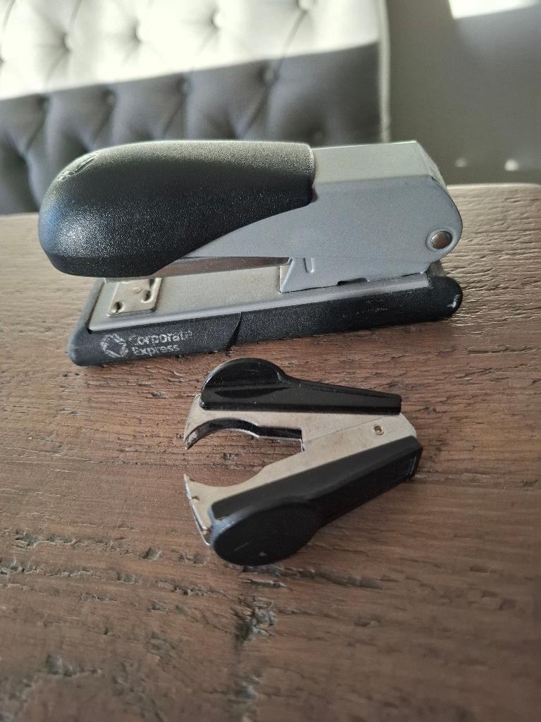 Nietmachine en ontnieter, Diversen, Ophalen of Verzenden, Zo goed als nieuw