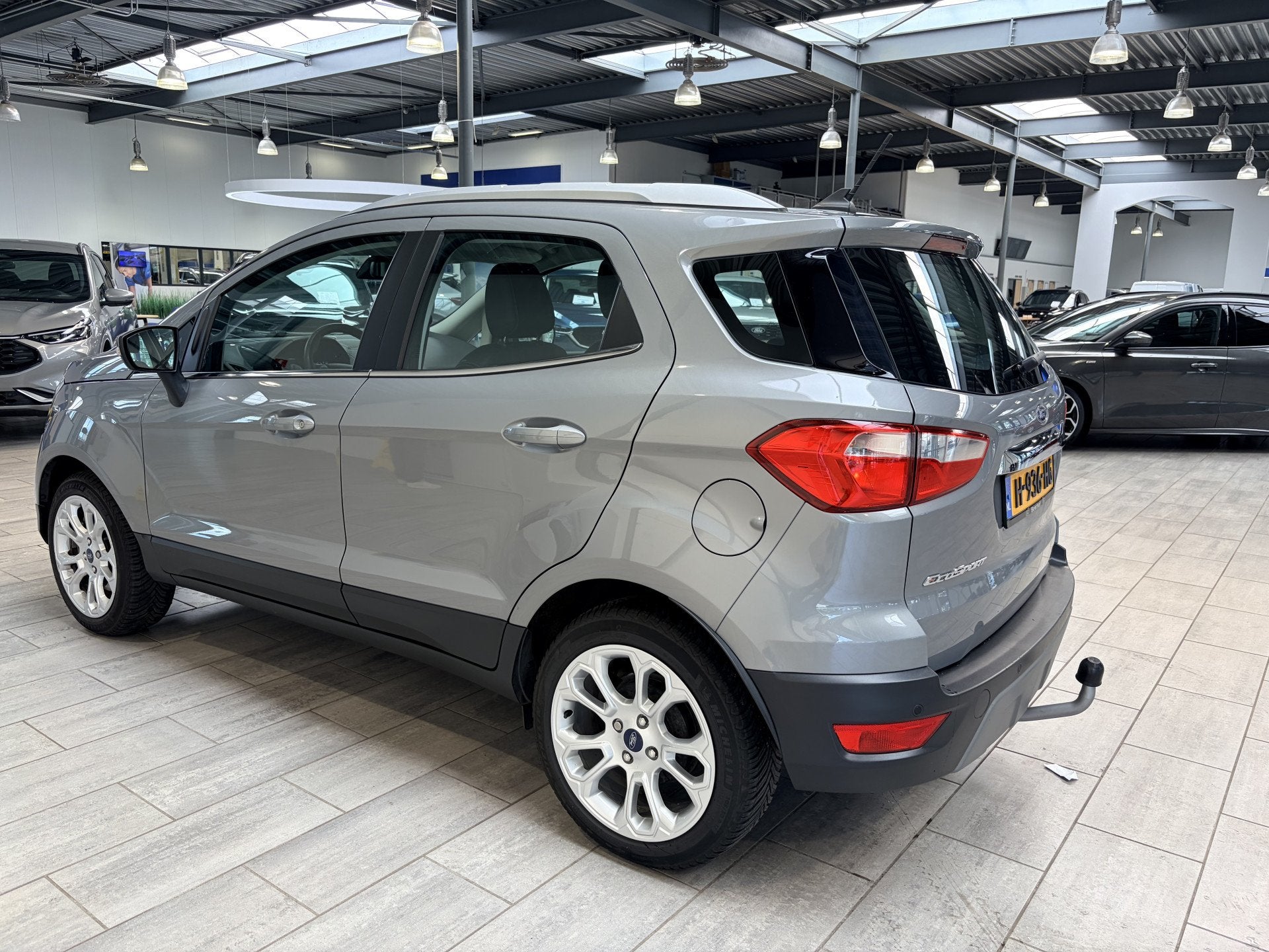 Ford EcoSport EcoBoost 125 pk Titanium | Camera | Winter Pac, Auto's, Ford, Gebruikt, Euro 6, Leder en Stof, Origineel Nederlands