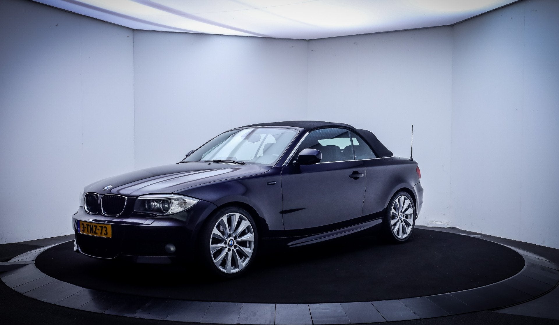 BMW 1 Serie Cabrio 118iA M-Sport Edition XENON | LEDER | STO, Auto's, BMW, Achterwielaandrijving, Zwart, Cabriolet, 4 stoelen