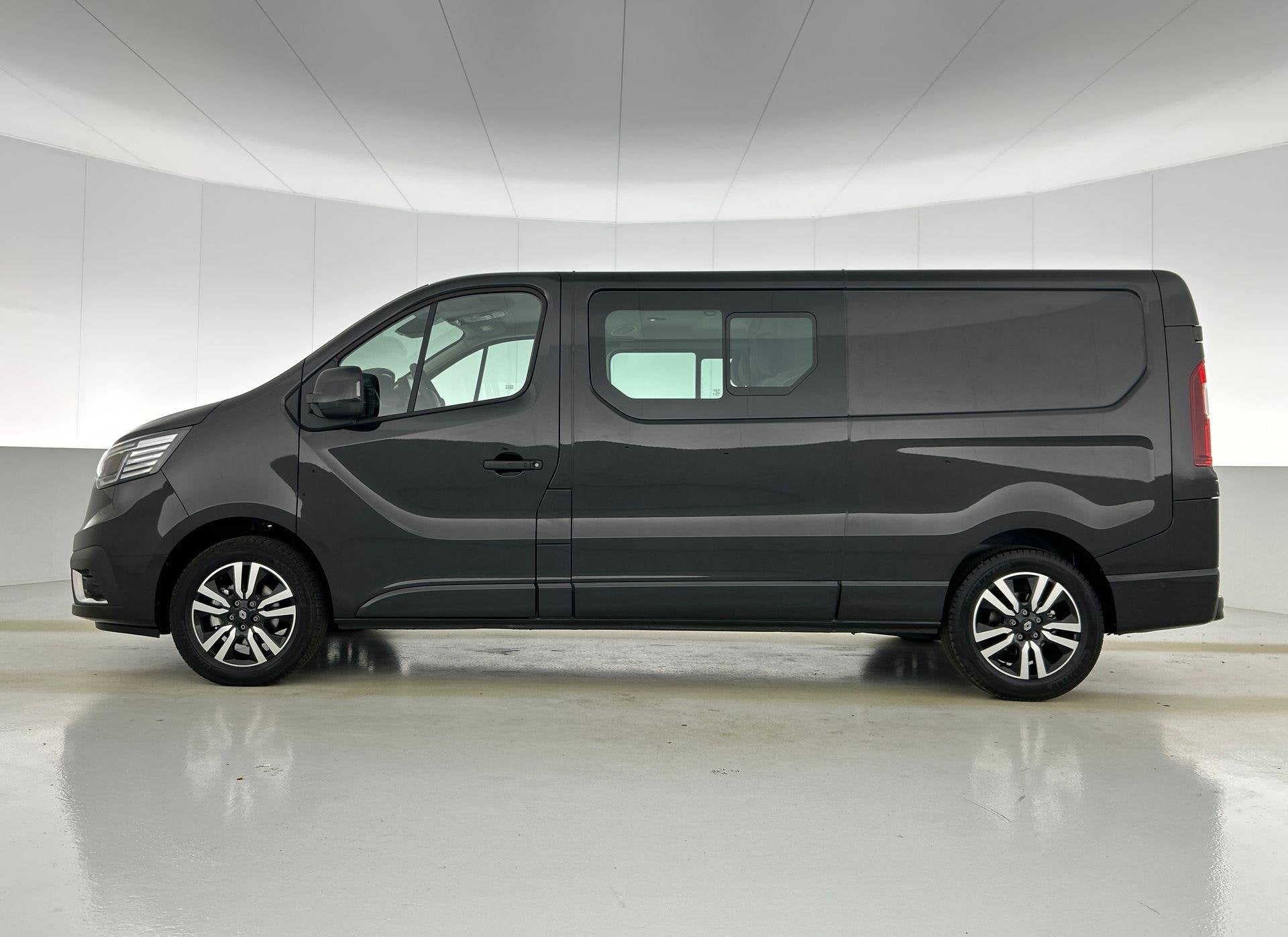 Renault Trafic 2.0 Blue dC1 150PK L2H1 Dubbele Cabine Automa, Stof, Gebruikt, 4 cilinders, 150 pk