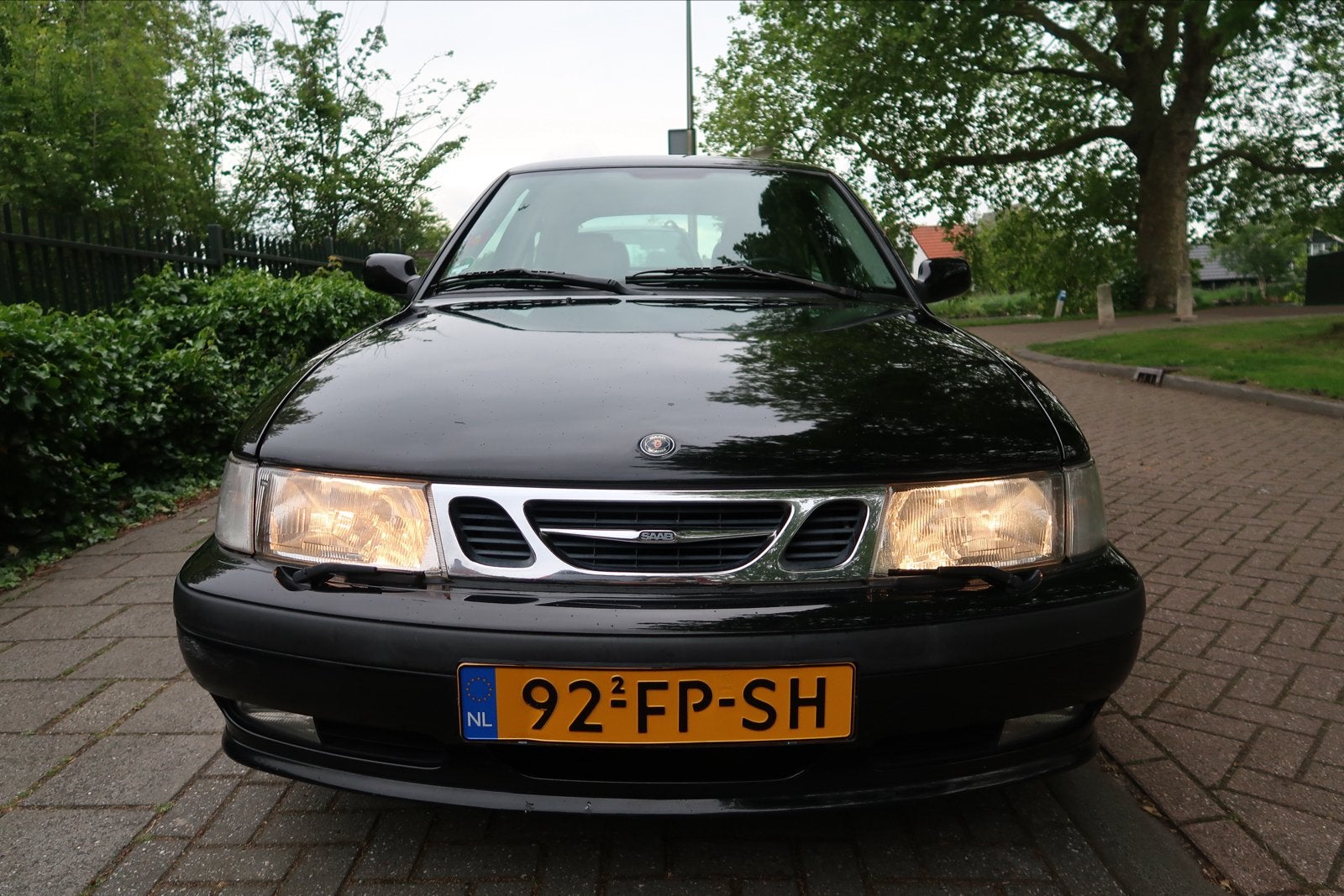 Saab 9-3 2.0 T Coupe 2000 Zwart, Auto's, Voorwielaandrijving, Dealer onderhouden, 4 cilinders, 1290 kg