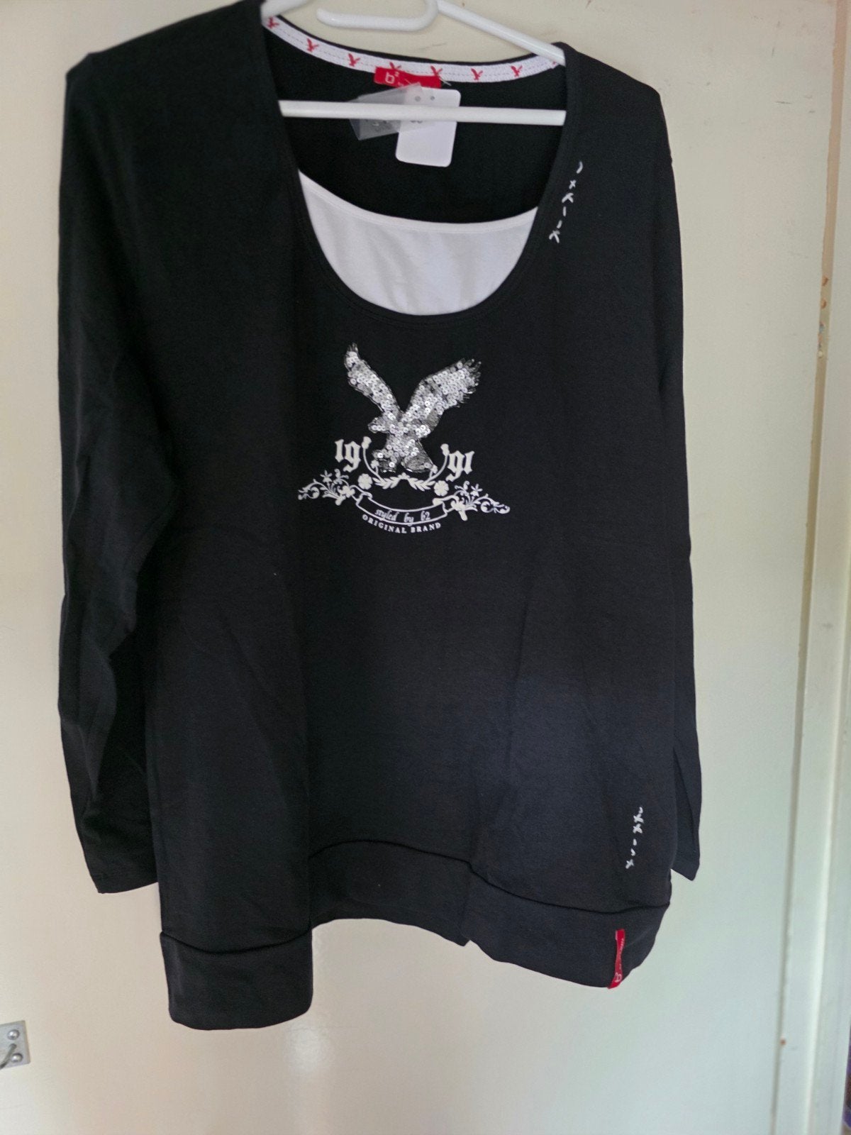 Nieuw T-shirt lange mouw kleur zwart maat 46 merk b², Ophalen of Verzenden, Nieuw, Maat 46/48 (XL) of groter, Zwart