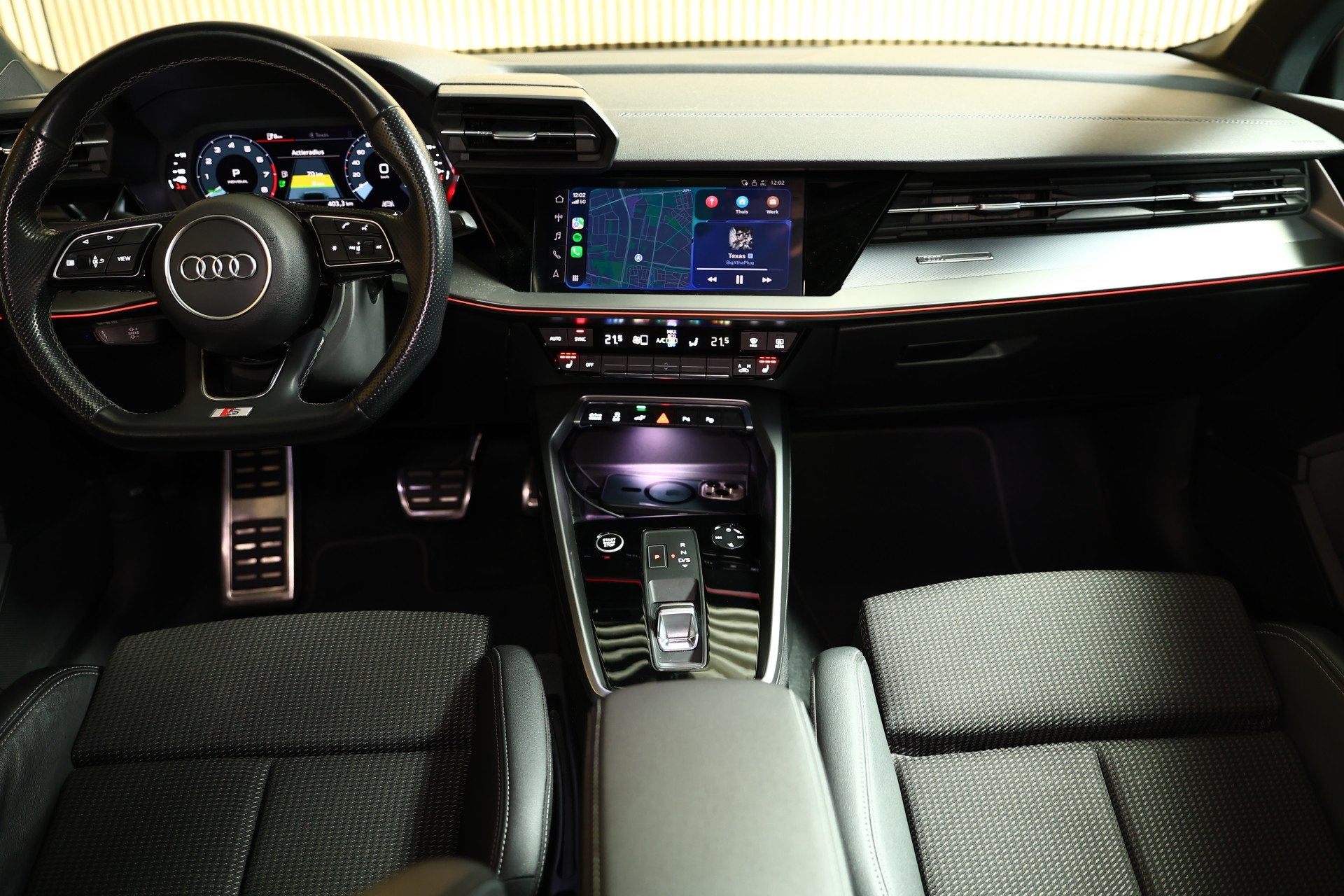 Audi A3 Sportback 40 TFSI e S-Line PANO VIRTUAL CARPLAY LEDE, 4 cilinders, Leder en Stof, Wit, Plug-in hybride