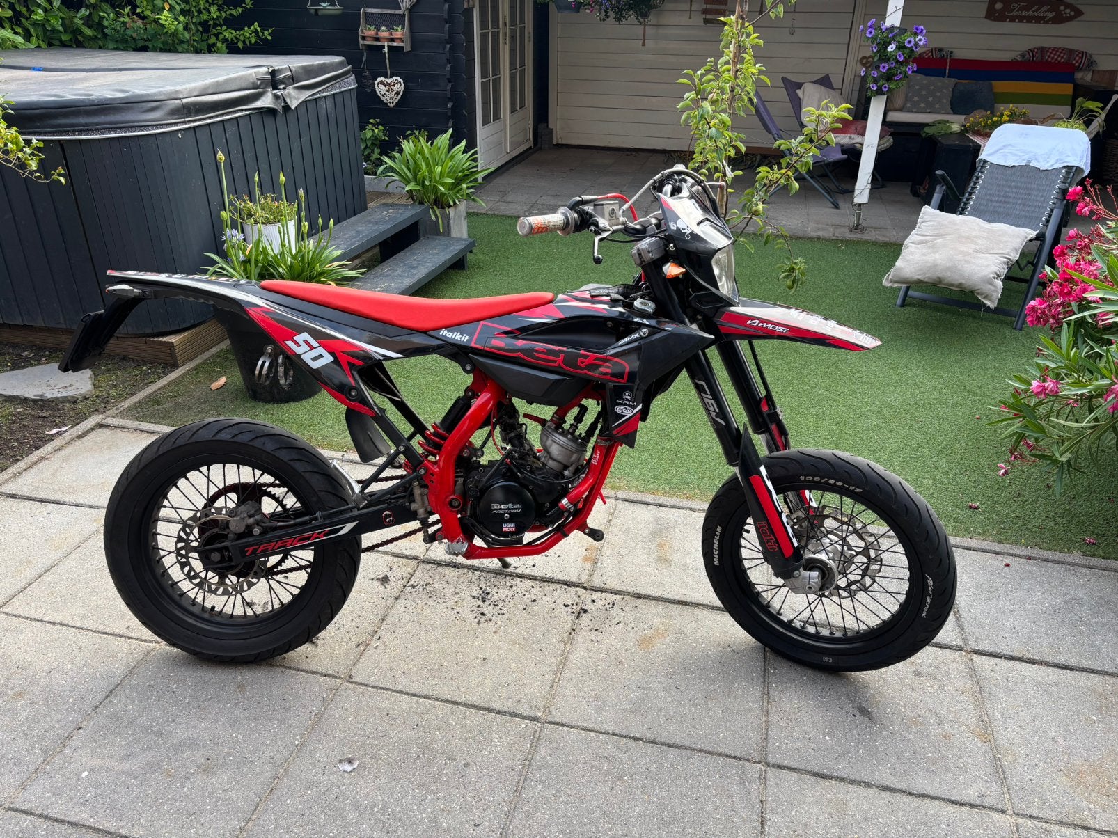Beta rr 50, Fietsen en Brommers, Brommers | Crossbrommers, Ophalen, Zo goed als nieuw, Overige merken