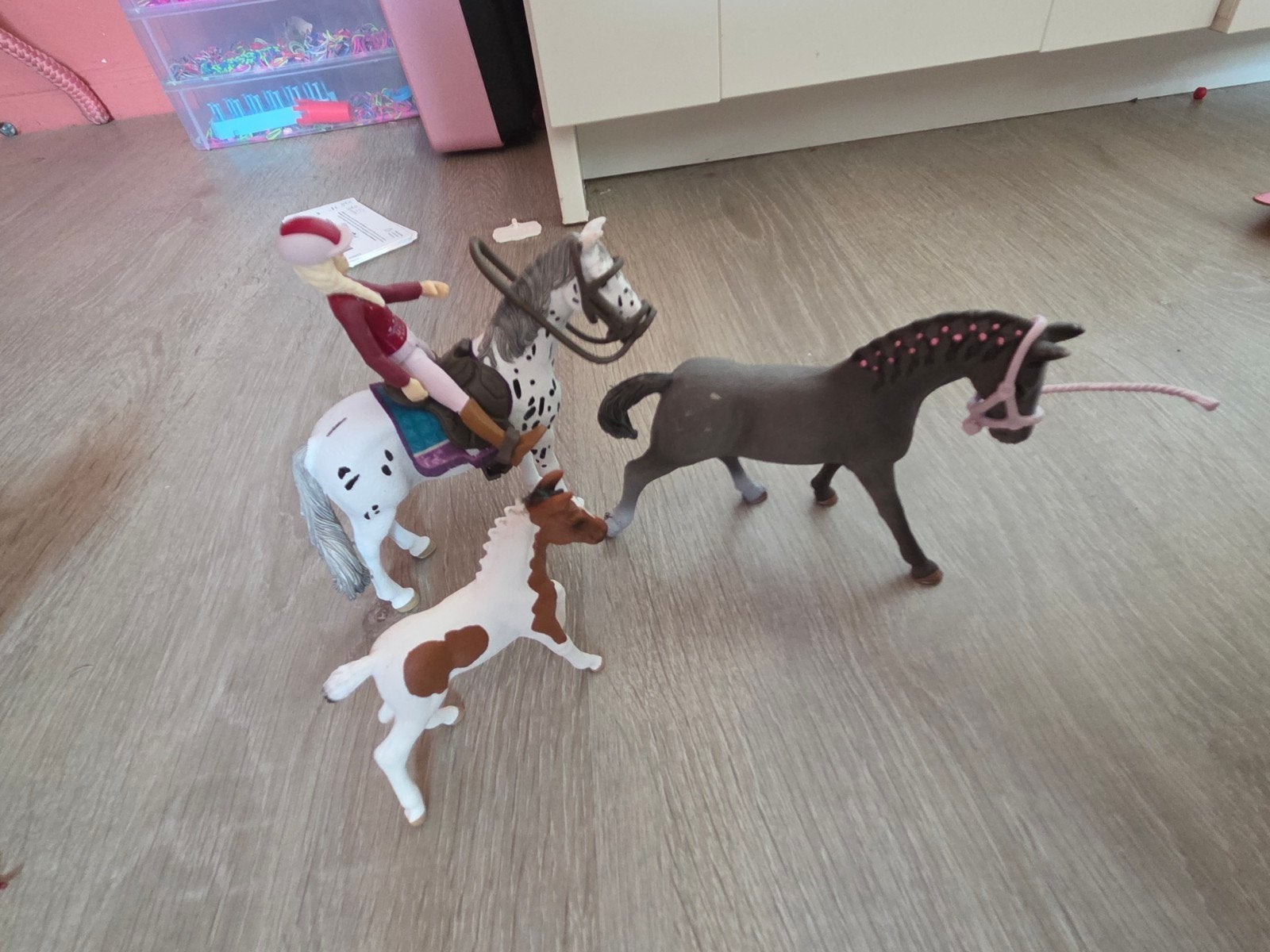 Schleich hose club paarden, Ophalen of Verzenden, Zo goed als nieuw