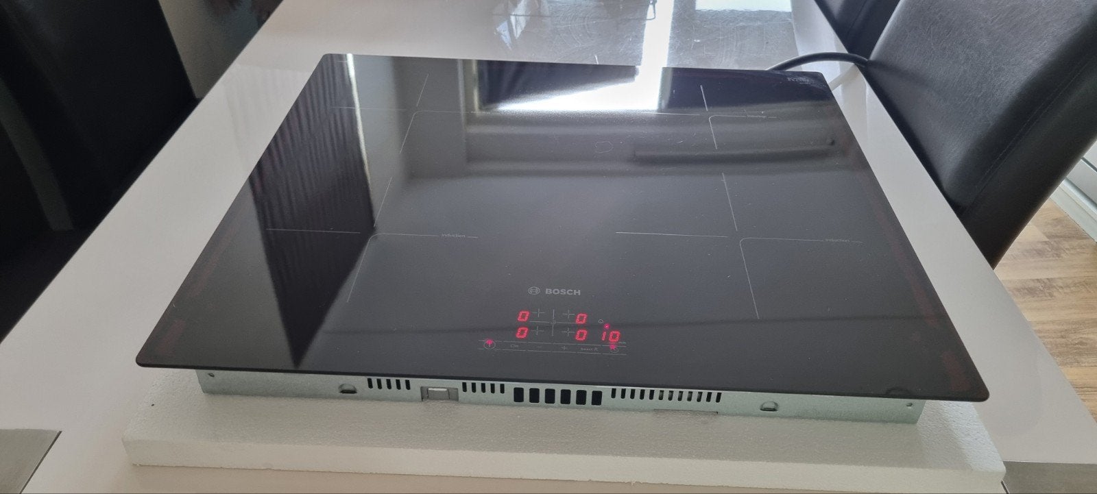 Bosch Inbouw Inductie Kookplaat, Witgoed en Apparatuur, Kookplaten, Ophalen, 4 kookzones, Zo goed als nieuw, Energieklasse A of zuiniger