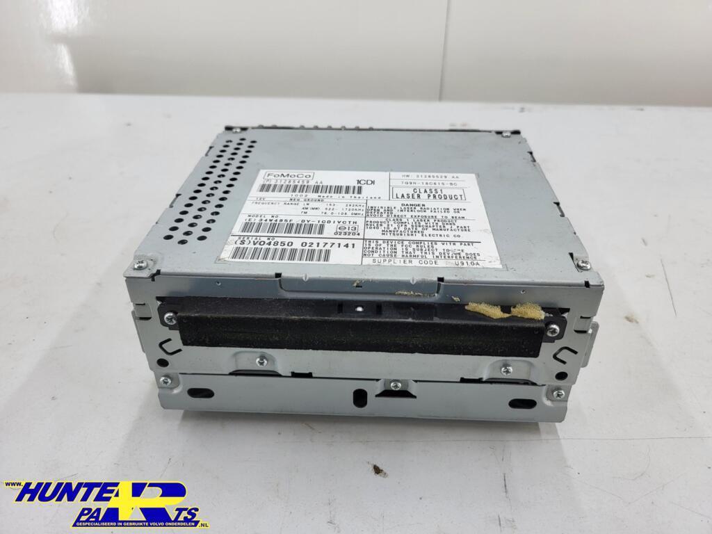 Radio/CD speler Volvo V70/S80/XC70/XC60 ('06-'11) 31285459, Gebruikt, Ophalen of Verzenden, Volvo