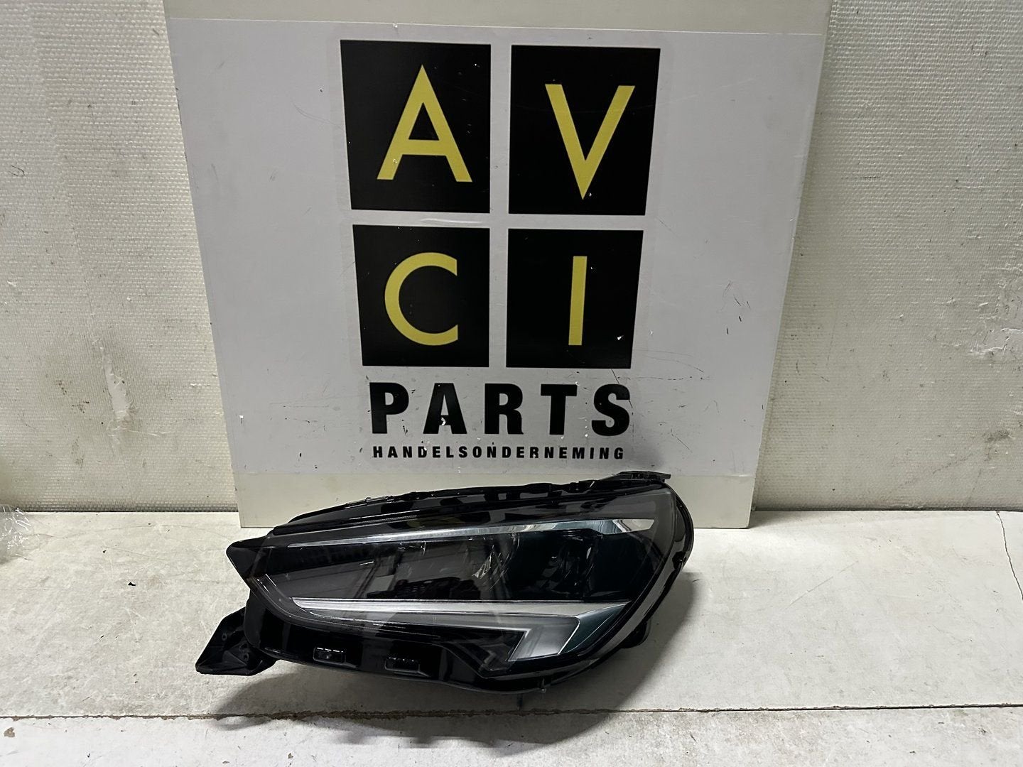 Koplamp Opel Corsa F Full led 39162653 Links origineel, Auto-onderdelen, Gebruikt, -, -, Opel