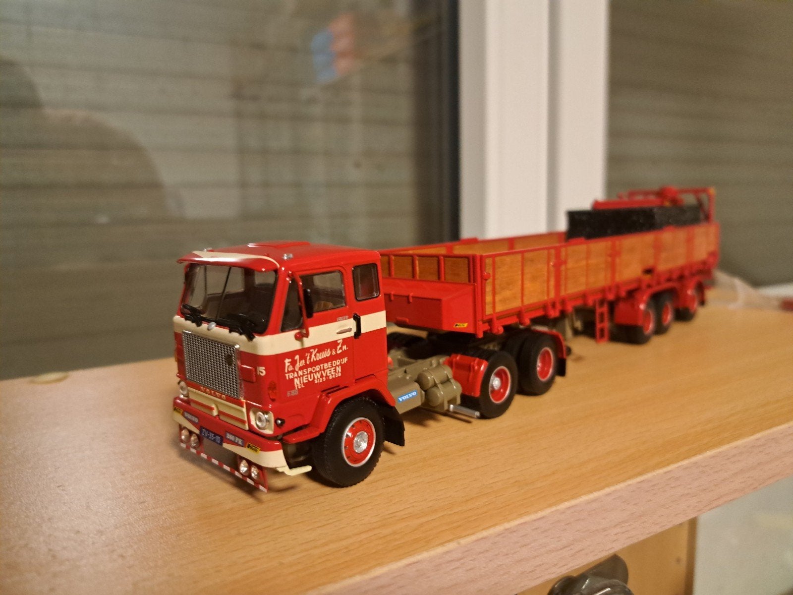 WSI Volvo J van 't kruis, Hobby en Vrije tijd, Modelauto's | 1:50, Ophalen of Verzenden, Nieuw, Bus of Vrachtwagen, Wsi