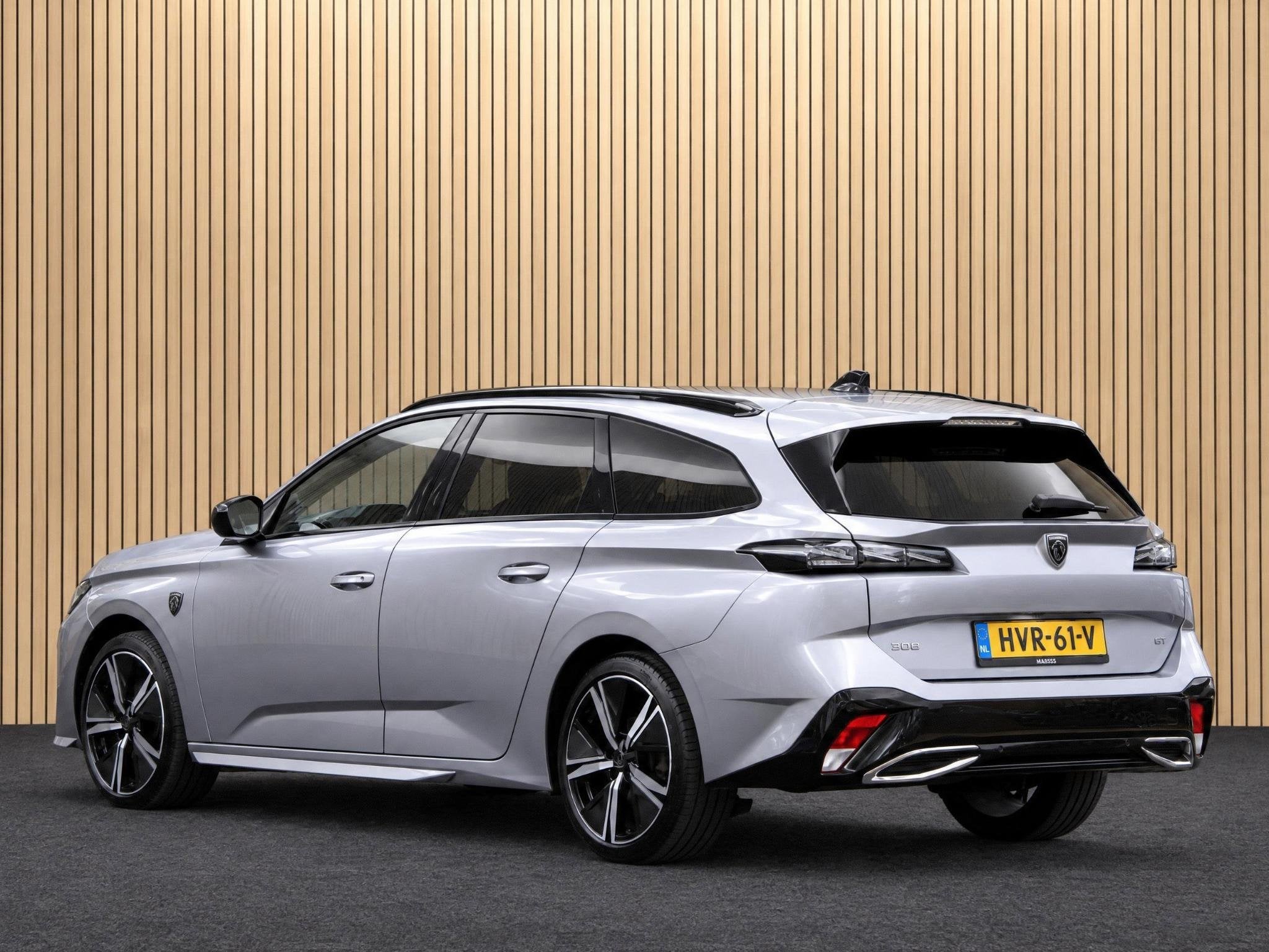 Peugeot 308 SW 1.2 PT 130 AUTOMAAT GT ALCANTARA INTERIOR PAC, 12 maanden, Gebruikt, Euro 6, 1199 cc