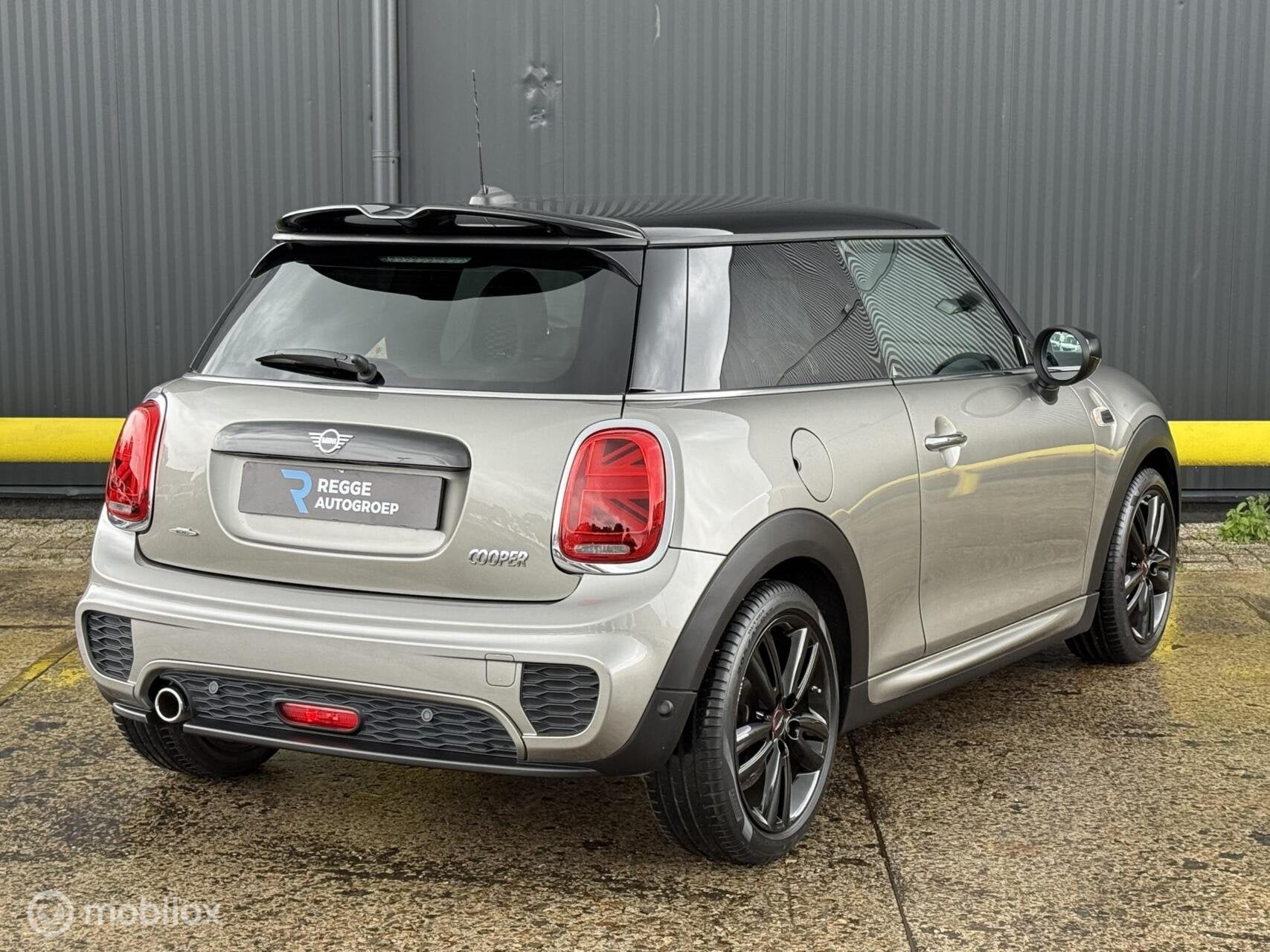 Mini 1.5 Cooper John Cooper Works BOMVOL JCW, Auto's, Voorwielaandrijving, 136 pk, Gebruikt, 4 stoelen