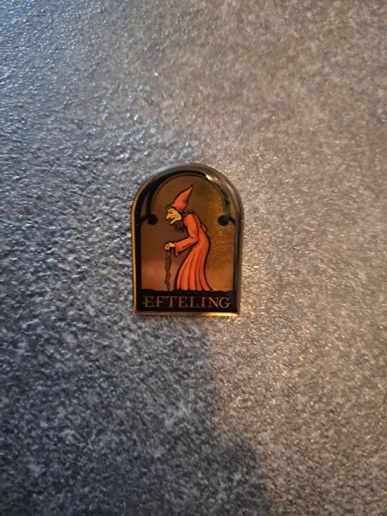 Smidtje pin heks, Verzamelen, Ophalen of Verzenden, Nieuw, Button of Speldje