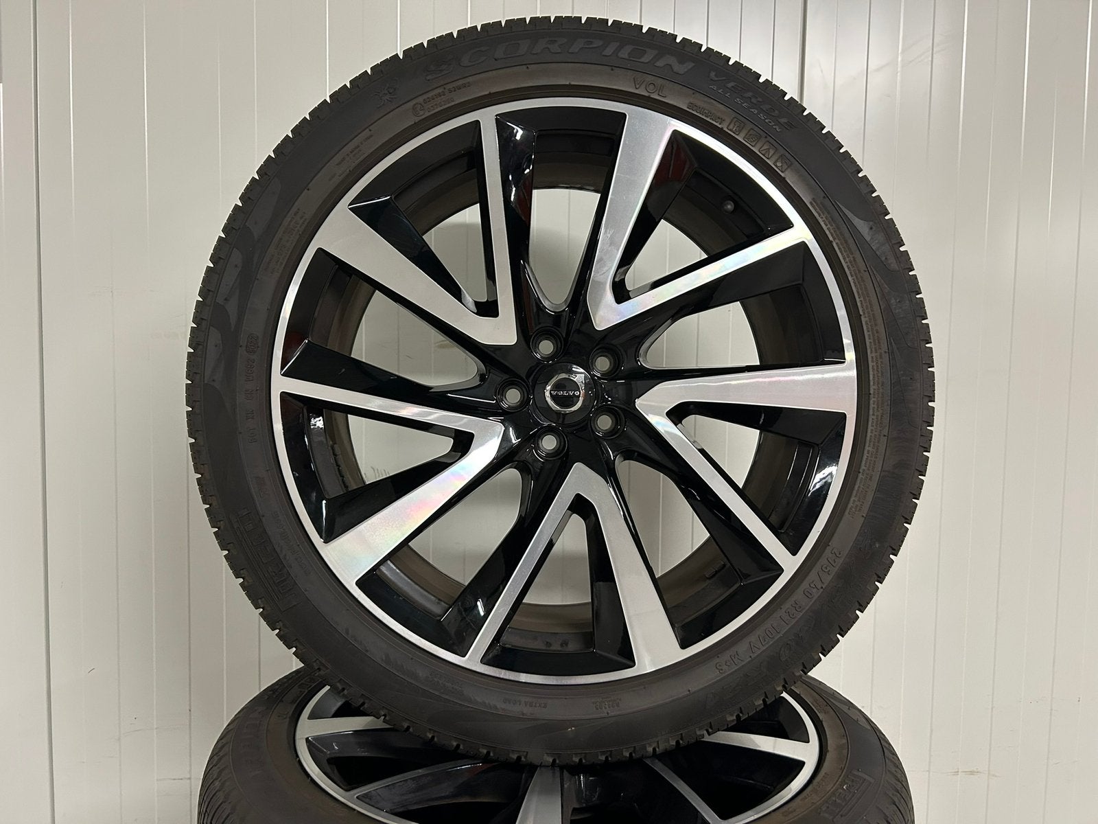 Volvo XC90 XC60 21 inch bicolor Pirelli Allseason 7,5mm, Auto-onderdelen, Banden en Velgen, Ophalen, Gebruikt, 275 mm, Banden en Velgen