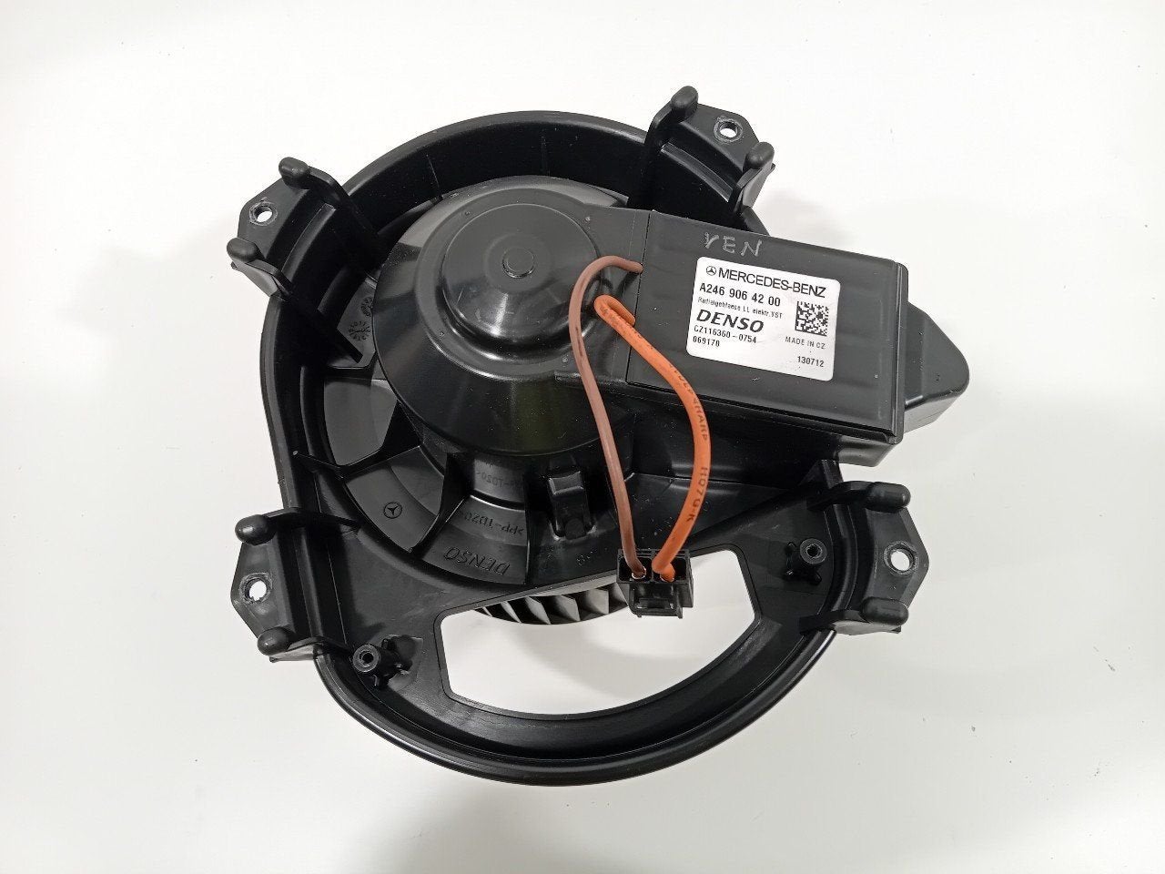 Kachel ventilator motor Mercedes-Benz B-Klasse, Onderdelen@venauto.nl, Van der Ven Autorecycling B.V., Gebruikt, Ettenseweg 76, 4706 PB Roosendaal, The Netherlands