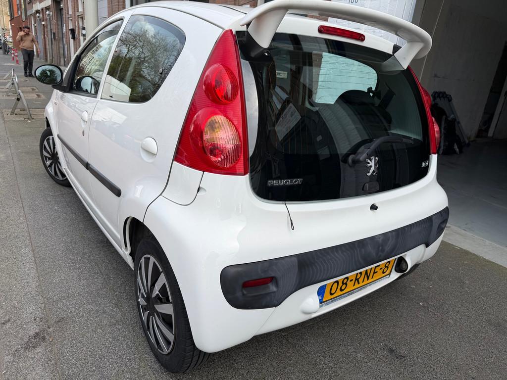 Peugeot 107 1.0-12V XS Airco Carkit Elektrisch ramen Afstand, Voorwielaandrijving, Euro 5, Elektrische ramen, Gebruikt
