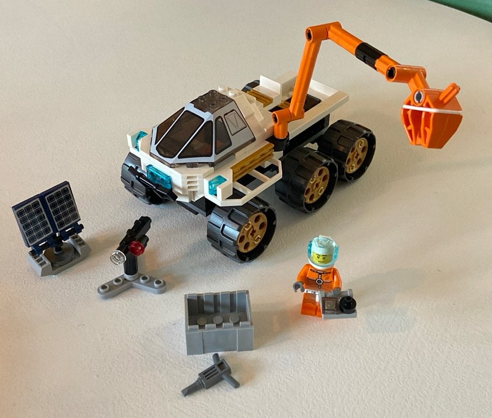 Lego city space set 60225 testrit rover met astronaut, Ophalen of Verzenden, Zo goed als nieuw