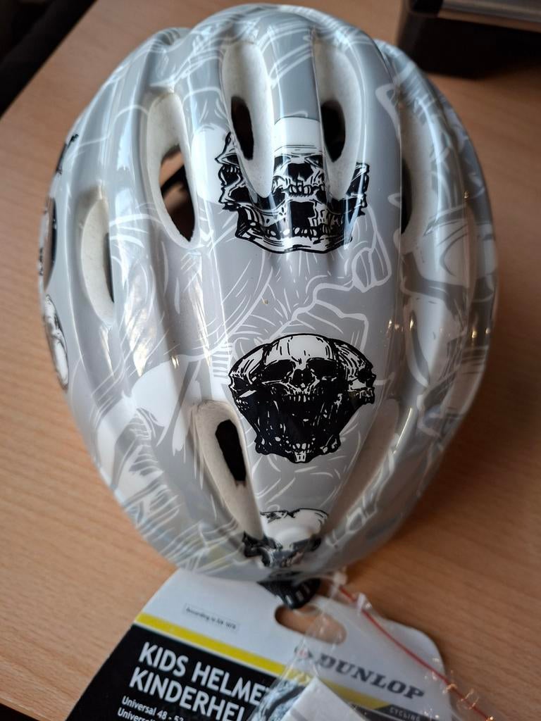 Nieuwe Dunlop Kinderhelm - Stoer Design met Schedels, Jongen of Meisje, Nieuw, Overige maten, Ophalen of Verzenden