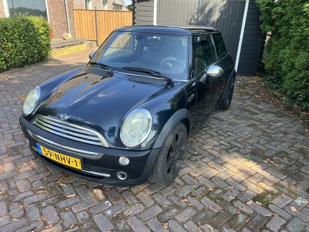 MINI 3-deurs 1.6 Cooper Pepper (bj 2006), Auto's, Mini, Voorwielaandrijving, Gebruikt, Zwart, 4 cilinders