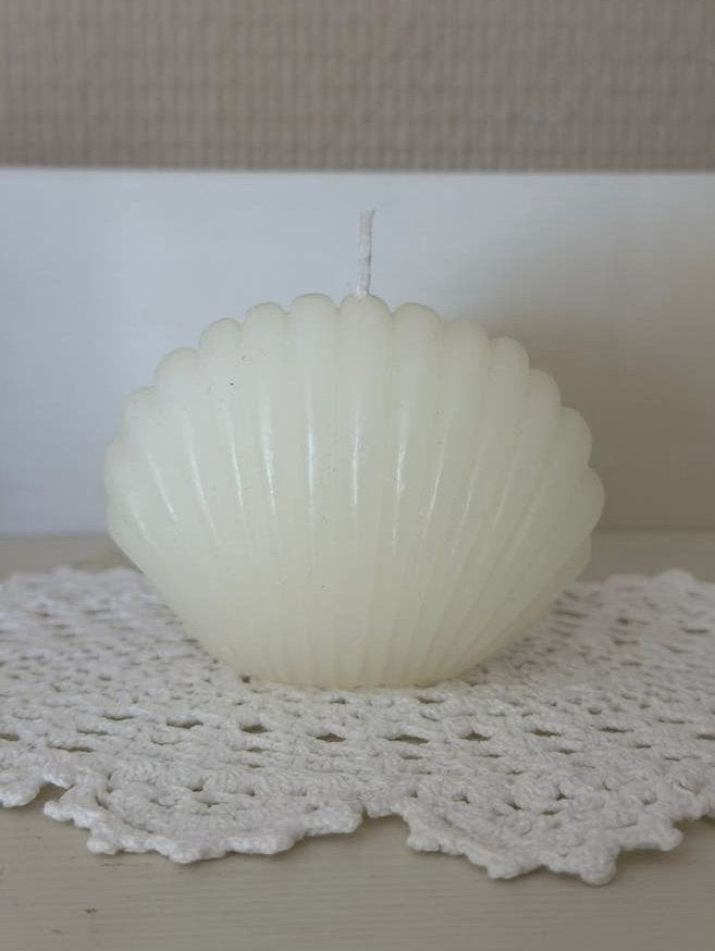 Handgemaakte kaars schelp vorm wit nieuw, Overige materialen, Nieuw, Ophalen of Verzenden, Kaars