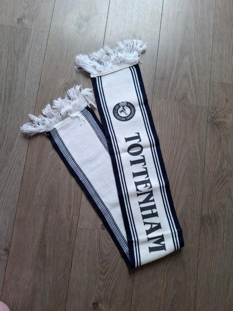 Voetbal sjaal Tottenham Hotspur, Verzamelen, Ophalen of Verzenden, Gebruikt, Buitenlandse clubs, Vaantje of Sjaal
