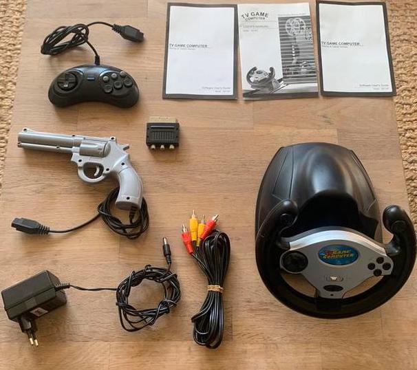 TV Game Computer Set met Stuur, Controller en Pistool, Spelcomputers en Games, Spelcomputers | Overige, Gebruikt, Ophalen of Verzenden