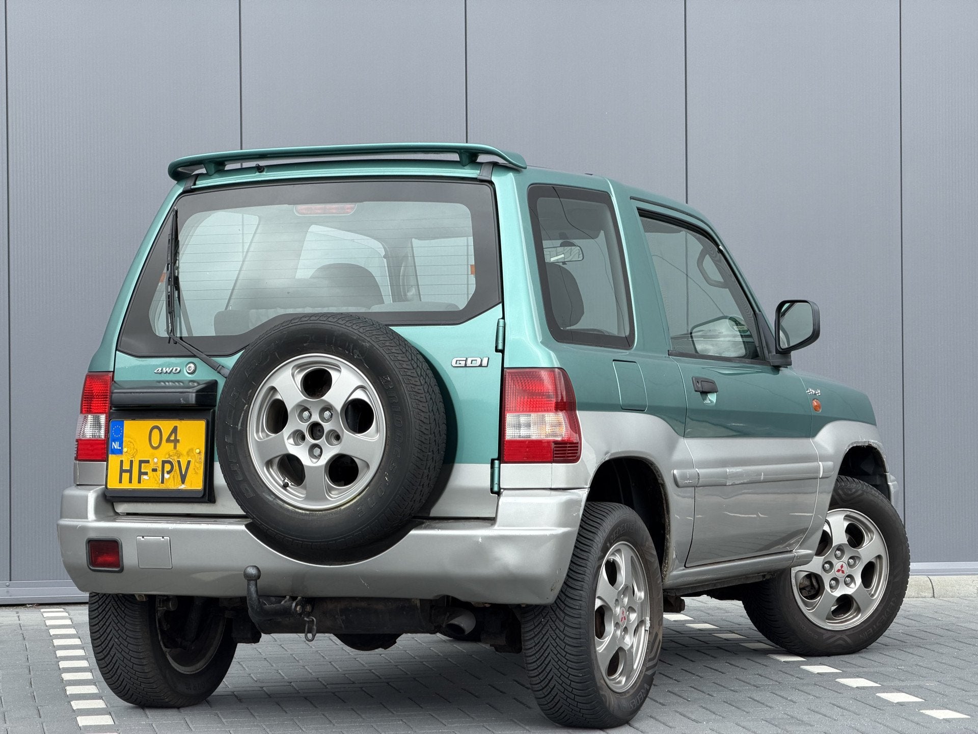Mitsubishi Pajero Pinin 1.8 GDI Venice | Nieuw binnen | Trek, Auto's, Oldtimers, Stof, Zwart, 1834 cc, Bedrijf