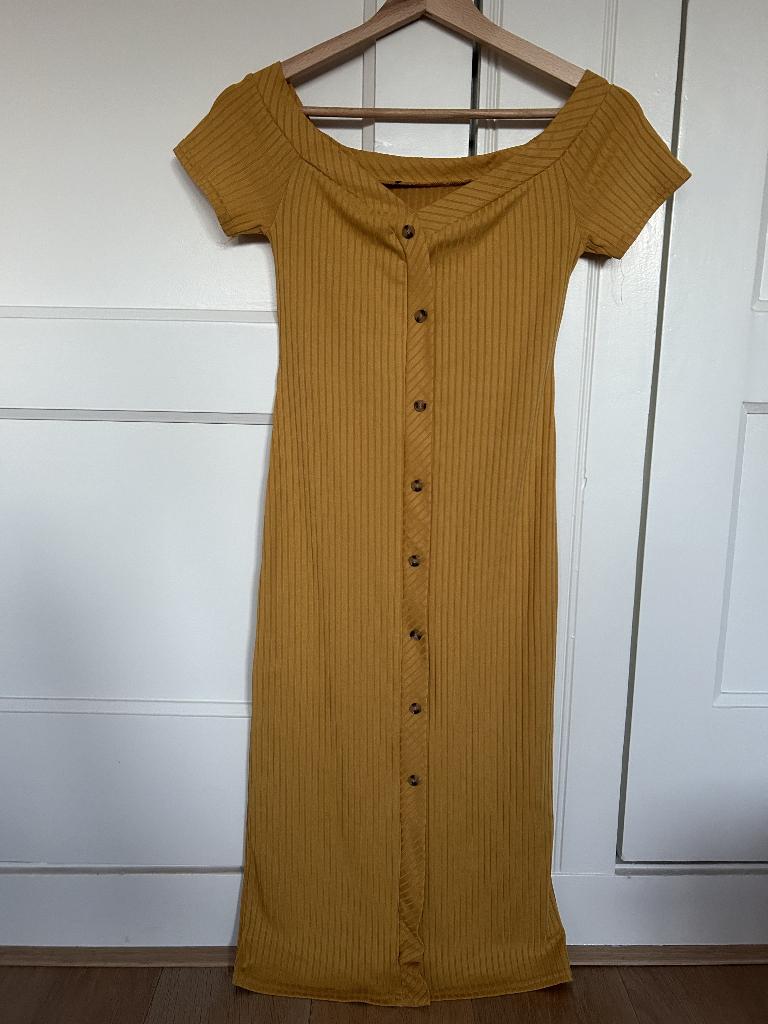 Gele rib jurk met knopen - Maat M, Maat 38/40 (M), Geel, Ophalen of Verzenden, Zo goed als nieuw