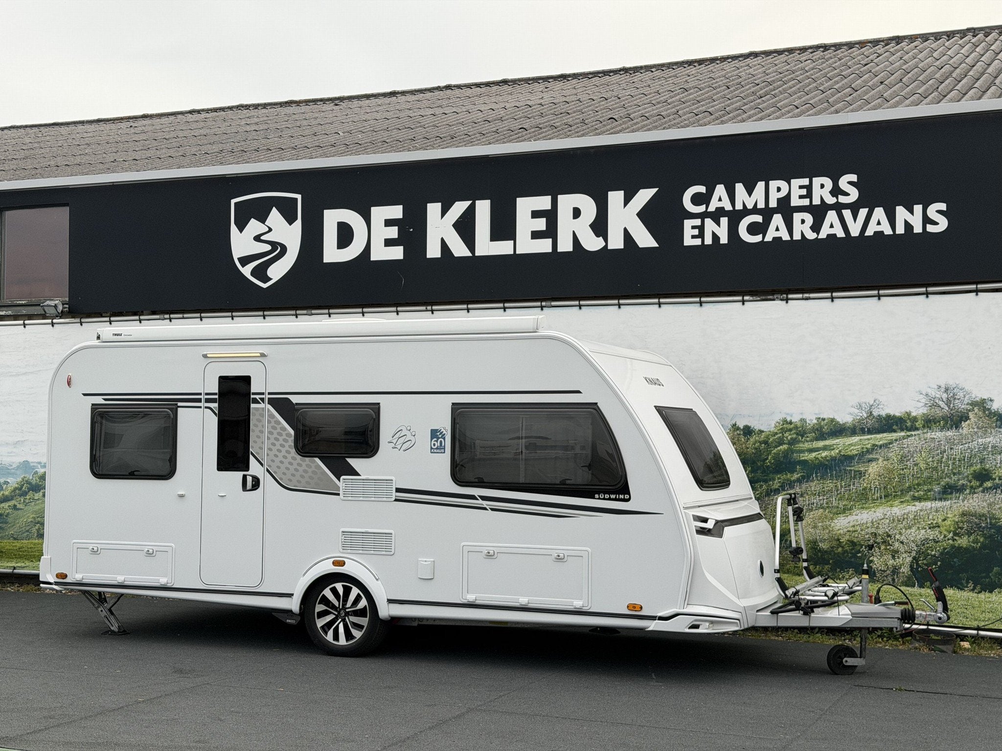 Knaus SUDWIND 500 EU 60 Years (bj 2023), 7 tot 8 meter, Bedrijf, Info@deklerkcaravans.nl, Ringverwarming