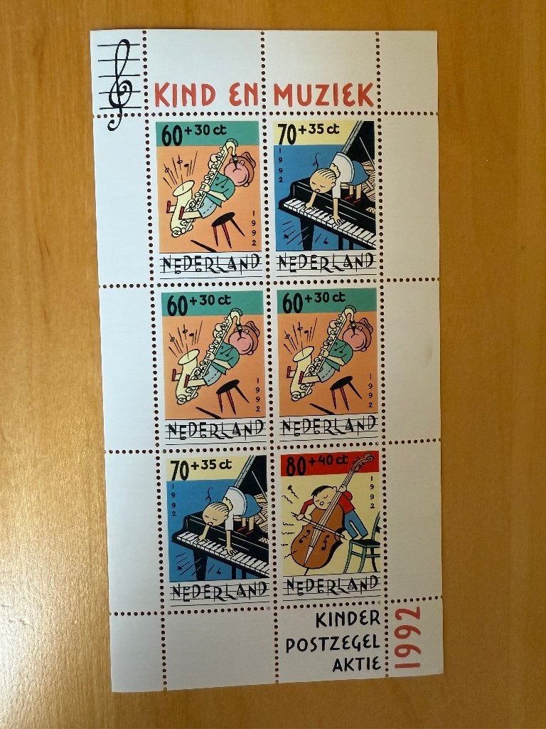 Kinderpostzegels 1992 kind en muziek nvph 1541, Ophalen of Verzenden, Na 1940, Postfris